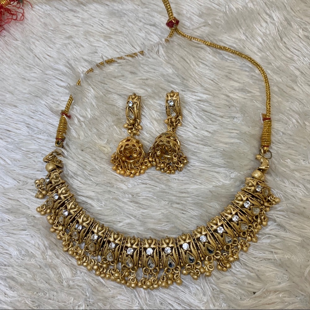 Vintage Matte Gold Indian Set